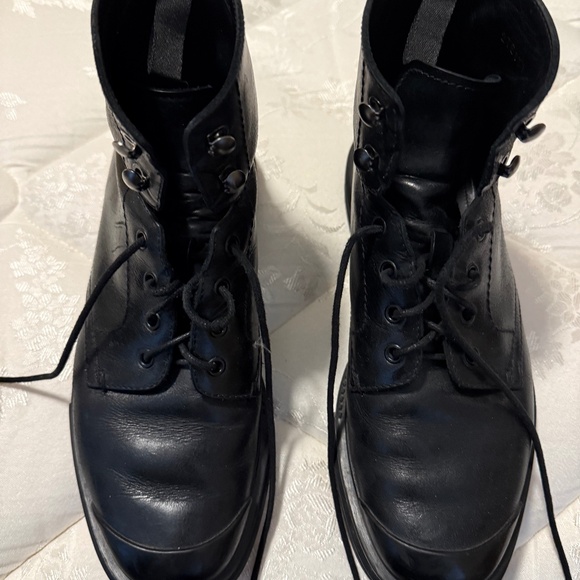 Prada black combat boots men’s 9.5US
